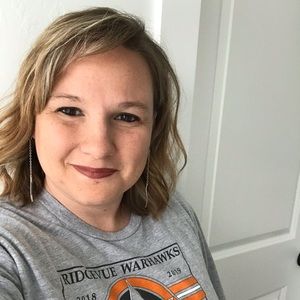 Meet your Posher, Carey